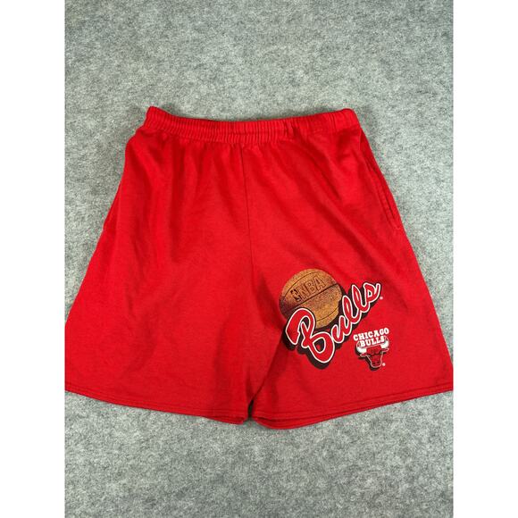 VINTAGE 90s Chicago Bulls NBA Sweat Shorts Mens Medium Red Team Rated USA Sporty - Picture 1 of 5